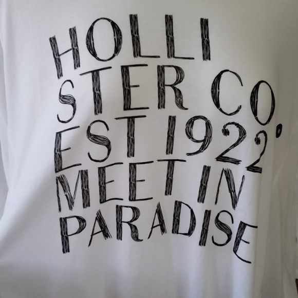 Nwot Hollister white t-shirts - Picture 3 of 6